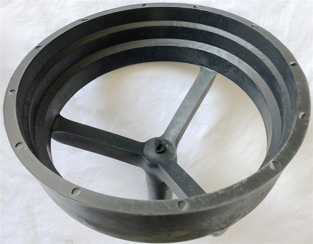 Hub Cap Mounting Tool