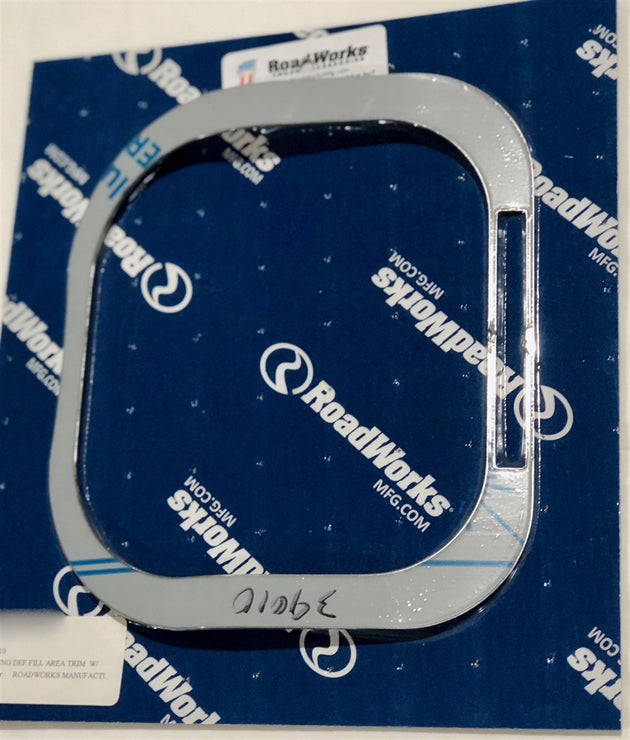 PB 579 FAIRING DEF FILL AREA TRIM W/CUTOUT